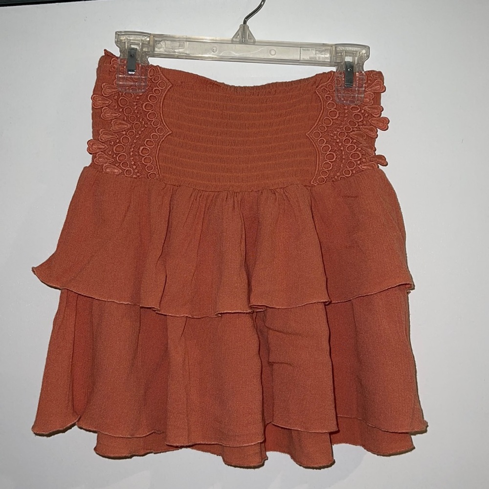 Forever 21 SIZE SMALL Salmon Colored Ruffle Skirt